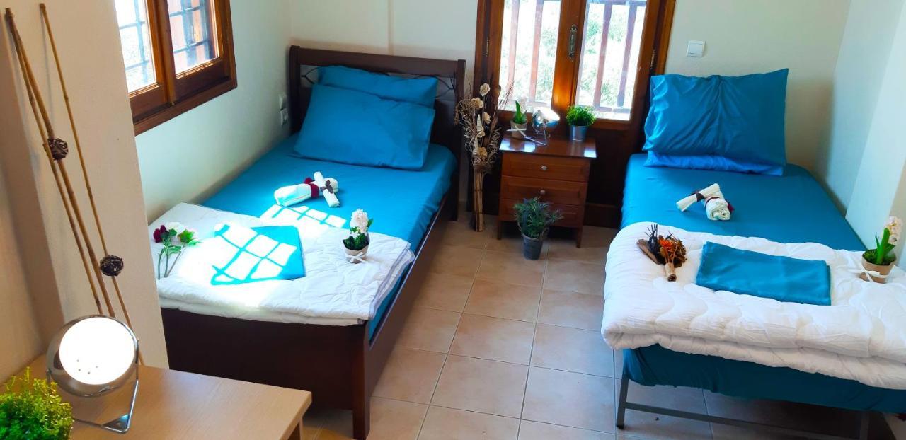 Villa Leonidas Greecefiloxenia Lefokastro Esterno foto