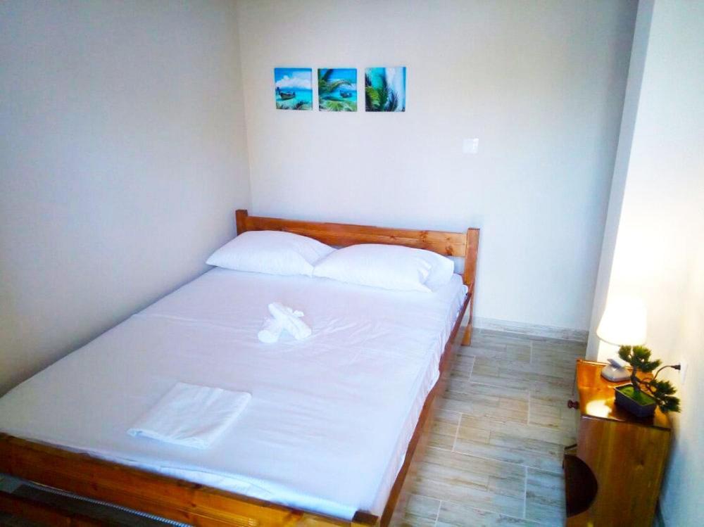Villa Leonidas Greecefiloxenia Lefokastro Esterno foto