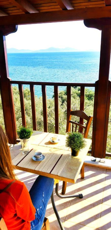 Villa Leonidas Greecefiloxenia Lefokastro Esterno foto